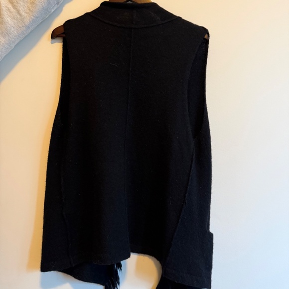 Wilfred vest - Picture 2 of 3